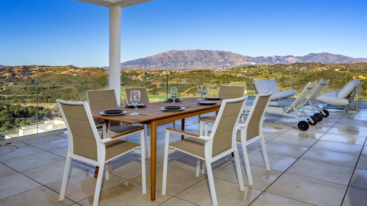 Apartment Panoramic Terrace With Pool In La Cala By Costarentals - Ref 192